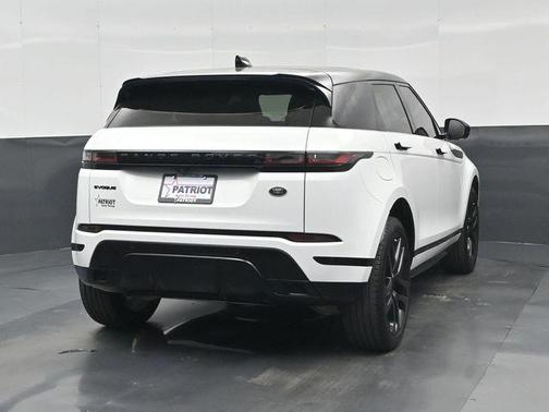 White 2022 Land Rover Range Rover Evoque R-Dynamic SE