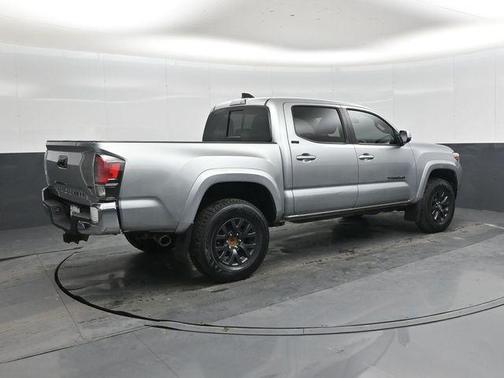 Celestial Silver Metallic 2022 Toyota Tacoma SR5