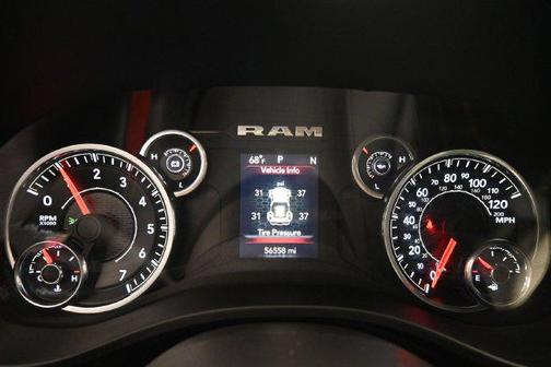 Bright White Clearcoat 2024 RAM 1500 Big Horn/Lone Star