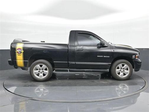 2004 Dodge Ram 1500 SLT