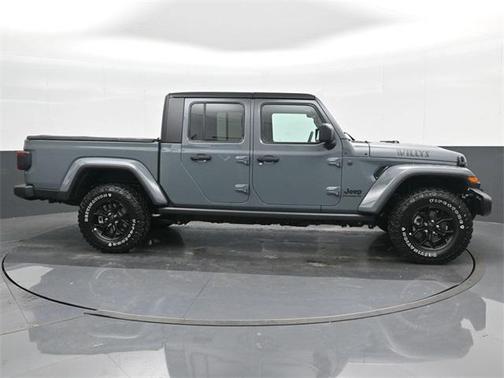 2024 Jeep Gladiator Willys