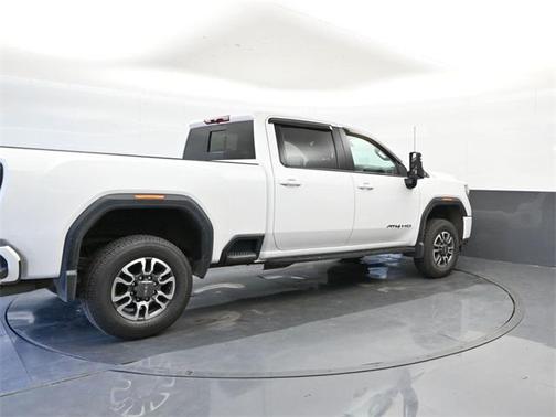 2022 GMC Sierra 2500 AT4