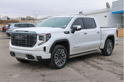 White Frost Tricoat 2023 GMC Sierra 1500 Denali Ultimate
