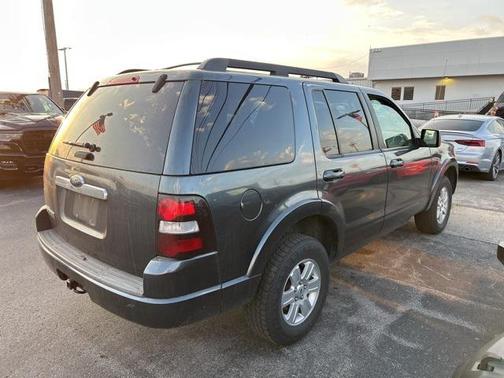 2010 Ford Explorer XLT