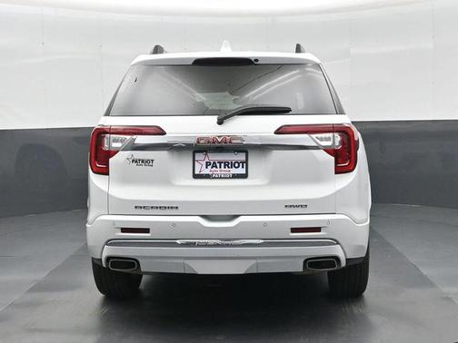 Summit White 2023 GMC Acadia Denali