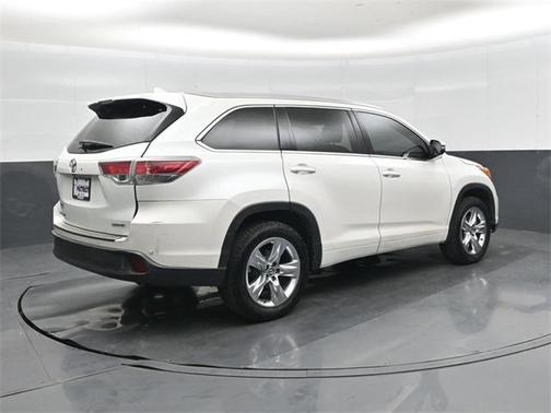 2016 Toyota Highlander Limited Platinum