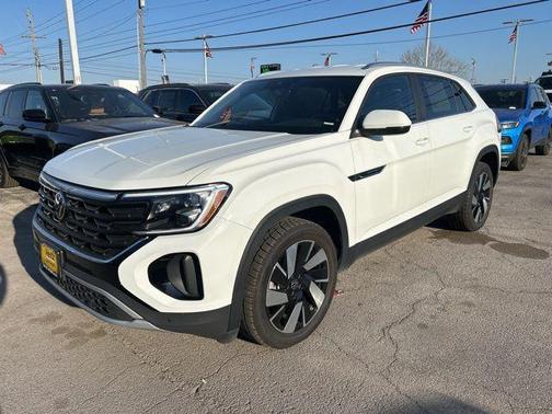 2025 Volkswagen Atlas Cross Sport 2.0T SE w/Technology 4MOTION