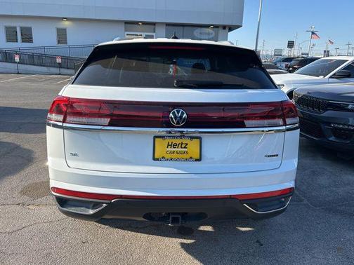 2025 Volkswagen Atlas Cross Sport 2.0T SE w/Technology 4MOTION