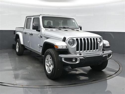 2023 Jeep Gladiator Sport S