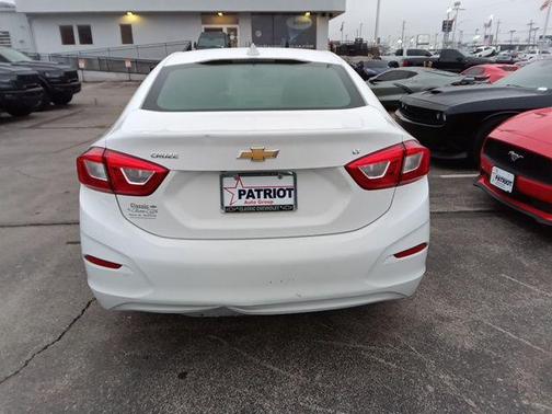 2018 Chevrolet Cruze LT