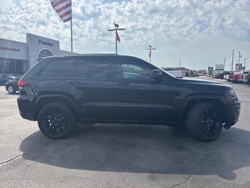 2020 Jeep Grand Cherokee Altitude