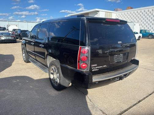 2009 GMC Yukon XL Denali