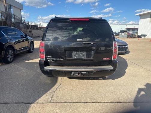 2009 GMC Yukon XL Denali