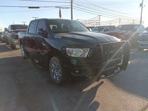 Patriot Blue Pearlcoat 2023 RAM 1500 Big Horn/Lone Star