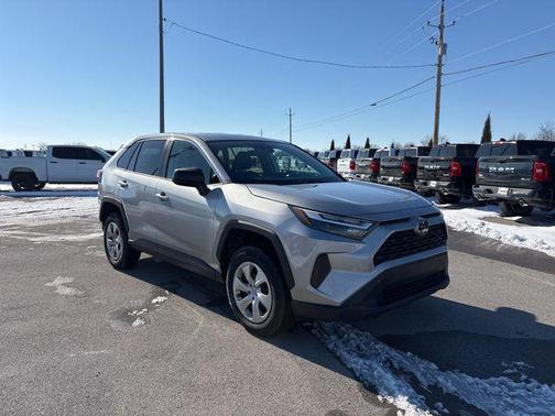2024 Toyota RAV4 LE