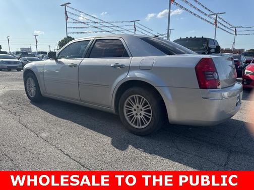 2010 Chrysler 300 Touring/Signature/Executive Series