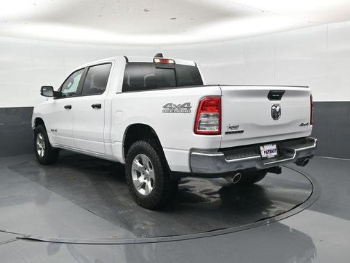 Bright White Clearcoat 2023 RAM 1500 Big Horn/Lone Star