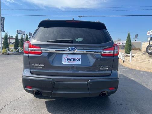 Magnetite Gray Metallic 2022 Subaru Ascent Limited 8-Passenger