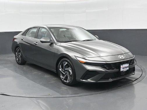Amazon Gray 2024 Hyundai ELANTRA Limited