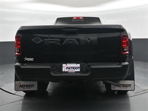 2026 RAM 3500 Tradesman Crew Cab 4x4 8' Box