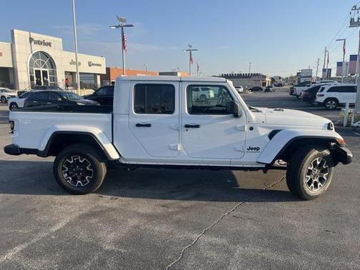 2025 Jeep Gladiator Sport S