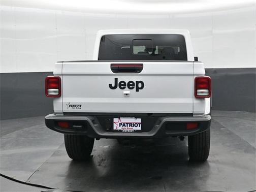 2025 Jeep Gladiator Sport S