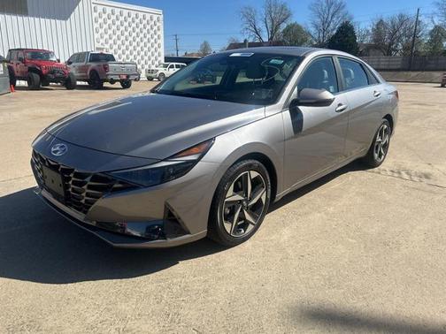 2023 Hyundai ELANTRA HEV Limited