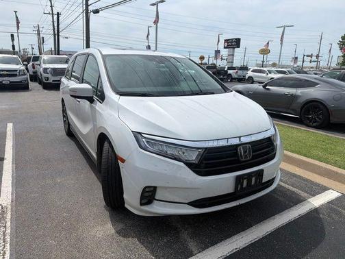 Crystal Black Pearl 2023 Honda Odyssey EX-L