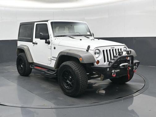 Bright White Clearcoat 2013 Jeep Wrangler Sport