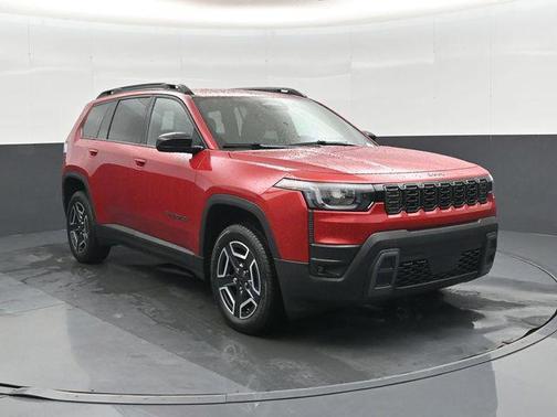 Red Hot Pearlcoat 2026 Jeep Cherokee Laredo 4x4