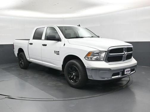 Bright White Clearcoat 2023 RAM 1500 Classic SLT
