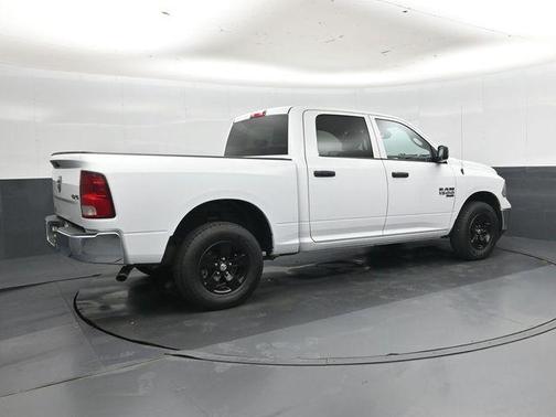 Bright White Clearcoat 2023 RAM 1500 Classic SLT