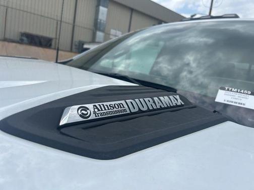 Summit White 2025 Chevrolet Silverado 3500 LTZ