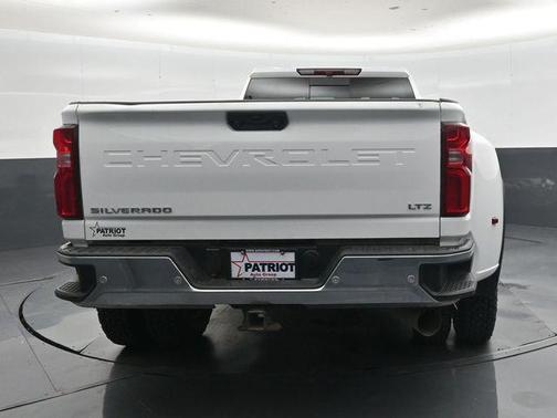 Summit White 2025 Chevrolet Silverado 3500 LTZ