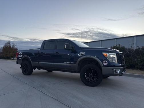 2016 Nissan Titan XD SV