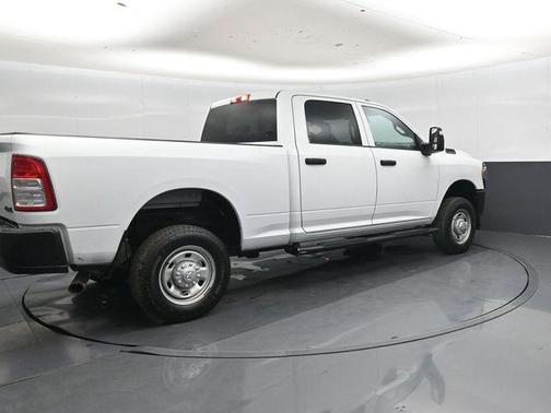 Bright White Clearcoat 2023 RAM 2500 Tradesman Crew Cab 4x4 6'4' Box