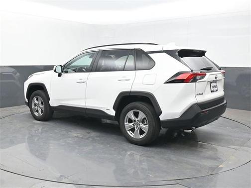 2023 Toyota RAV4 Hybrid XLE