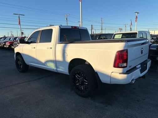 2015 RAM 1500 Sport