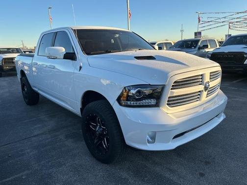 2015 RAM 1500 Sport