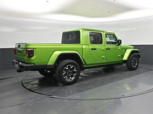 Mojito 2026 Jeep Gladiator Sahara 4x4