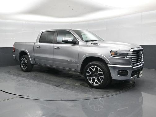 Billet Silver Metallic Clearcoat 2025 RAM 1500 Laramie