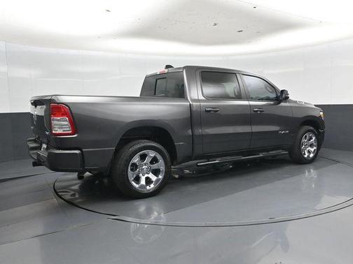 Granite Crystal Metallic Clearcoat 2024 RAM 1500 Big Horn/Lone Star