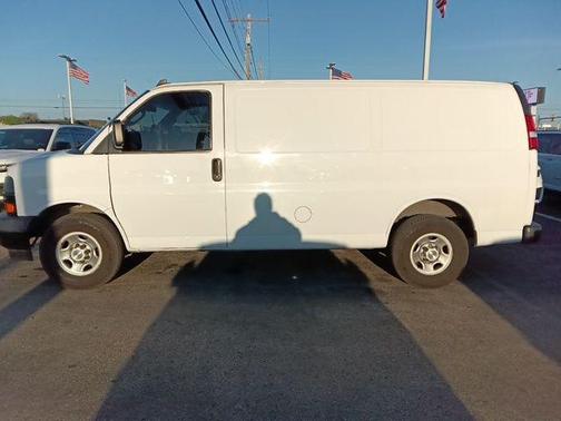 2021 Chevrolet Express 2500 RWD 2500 Regular Wheelbase WT