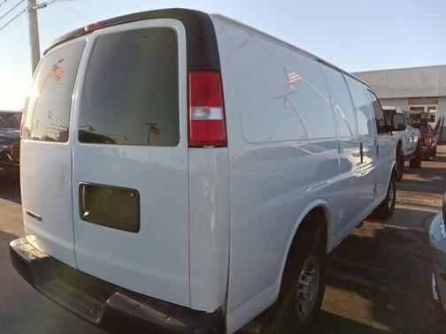 2021 Chevrolet Express 2500 RWD 2500 Regular Wheelbase WT