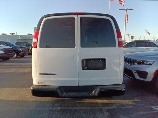 2021 Chevrolet Express 2500 RWD 2500 Regular Wheelbase WT