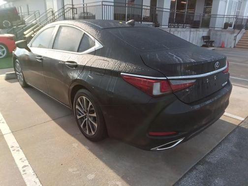 2022 Lexus ES 350 Base