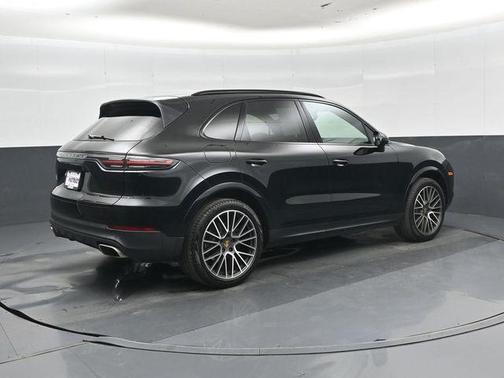 Black 2020 Porsche Cayenne Cayenne