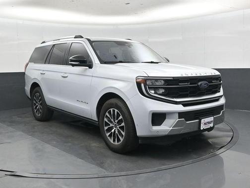 Silver Metallic 2025 Ford Expedition Platinum