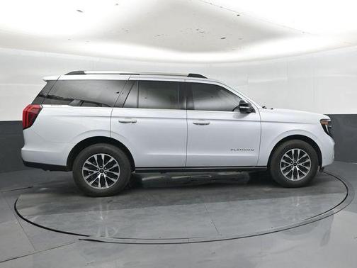 Silver Metallic 2025 Ford Expedition Platinum
