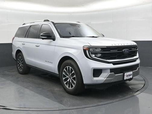 Silver Metallic 2025 Ford Expedition Platinum